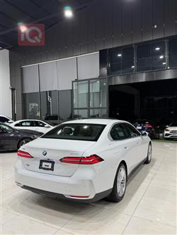 بي ام دبليو الفئة 5